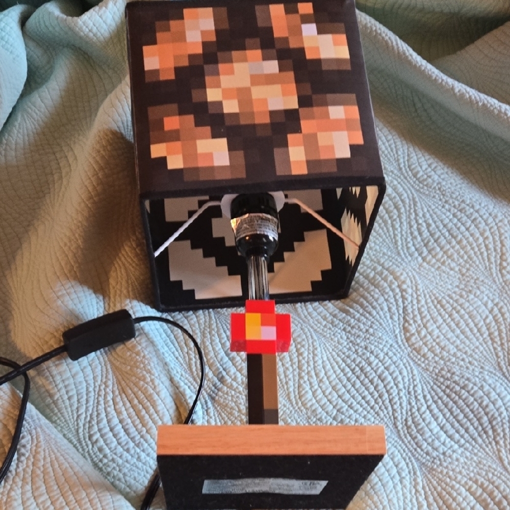 Minecraft Lamp